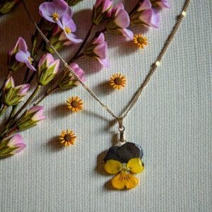 Collier Pensée « Nuit fidèle »